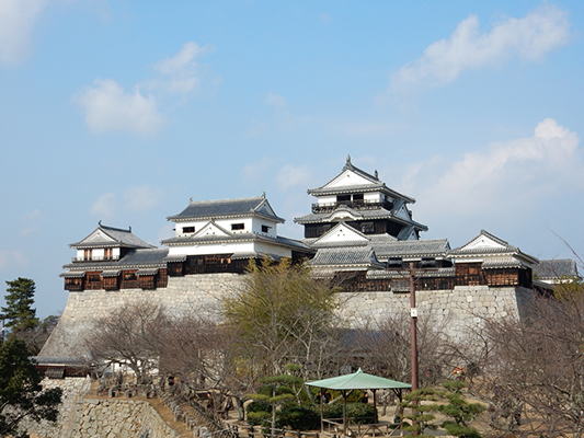 松山城