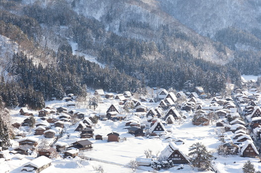 冬の白川郷（イメージ）