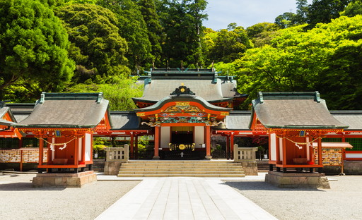 国宝・霧島神宮（イメージ）