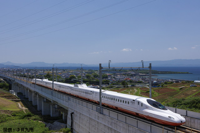 熊本発】新観光列車『ふたつ星4047』乗車と軍艦島上陸クルーズ（端島・高島Ｗ上陸） 日帰り