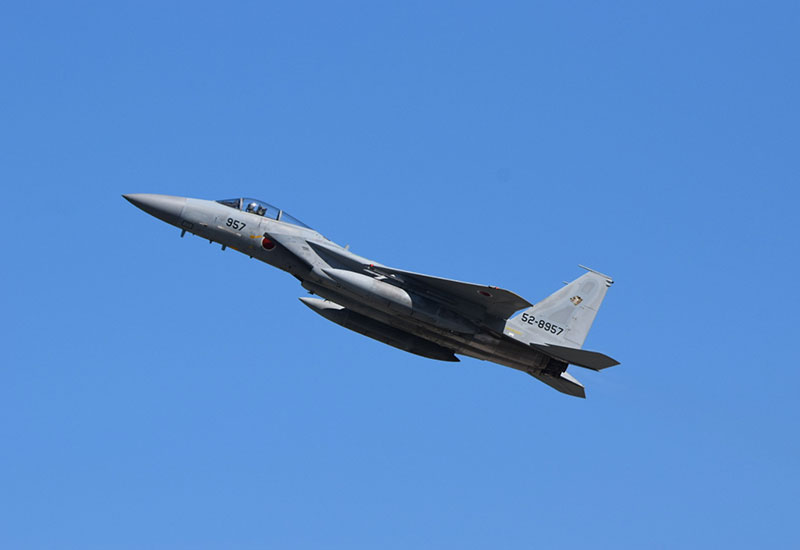 航空自衛隊千歳基地所属201SQのF-15Jの飛行展示